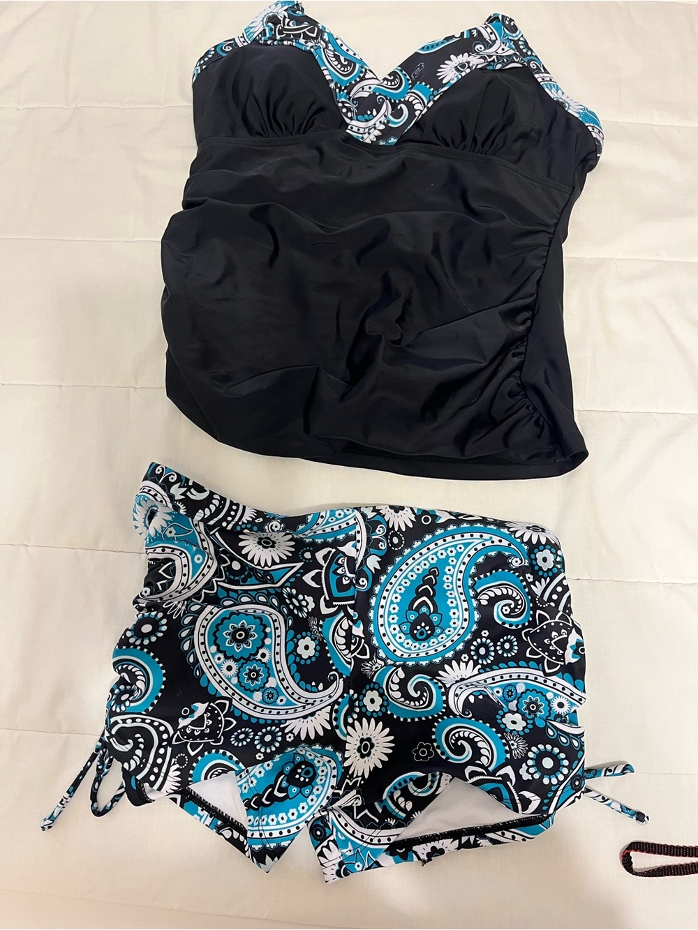 Two-Piece Paisley Tankini Swimsuit Set-M